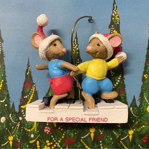 Vintage 1980’s 🎄 American Greetings 🎄The Music of Friendship Mouse Ornament